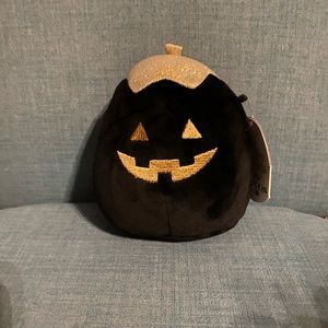 Paige the Pumpkin 5” Squishmallow 🎃